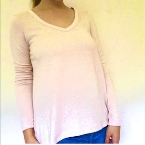 New! AE VNeck Long Sleeve T Shirt Pale Pink